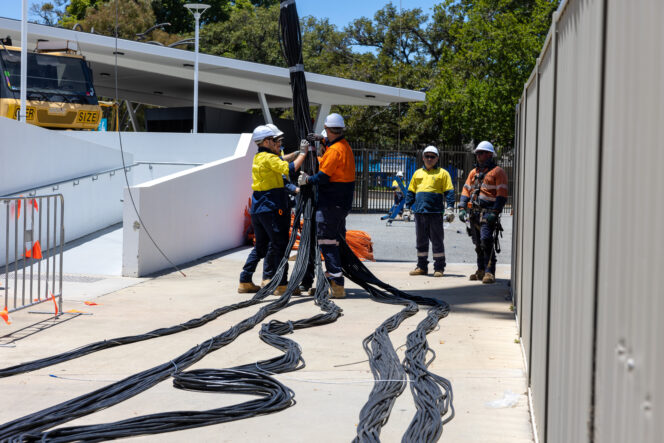 _DR_9888-HBF-INSIGHT ELECTRICAL-COMMOTION MEDIA