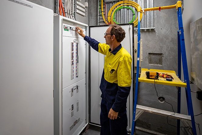 OSPREYCREATIVE-1382-R